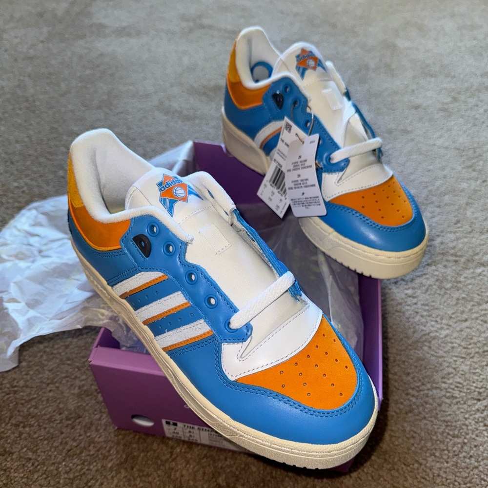 LIMITED ADIDAS SNEAKERS